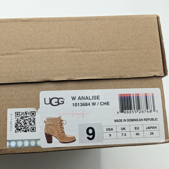 UGG Analise Suede Boots - Picture 9 of 16